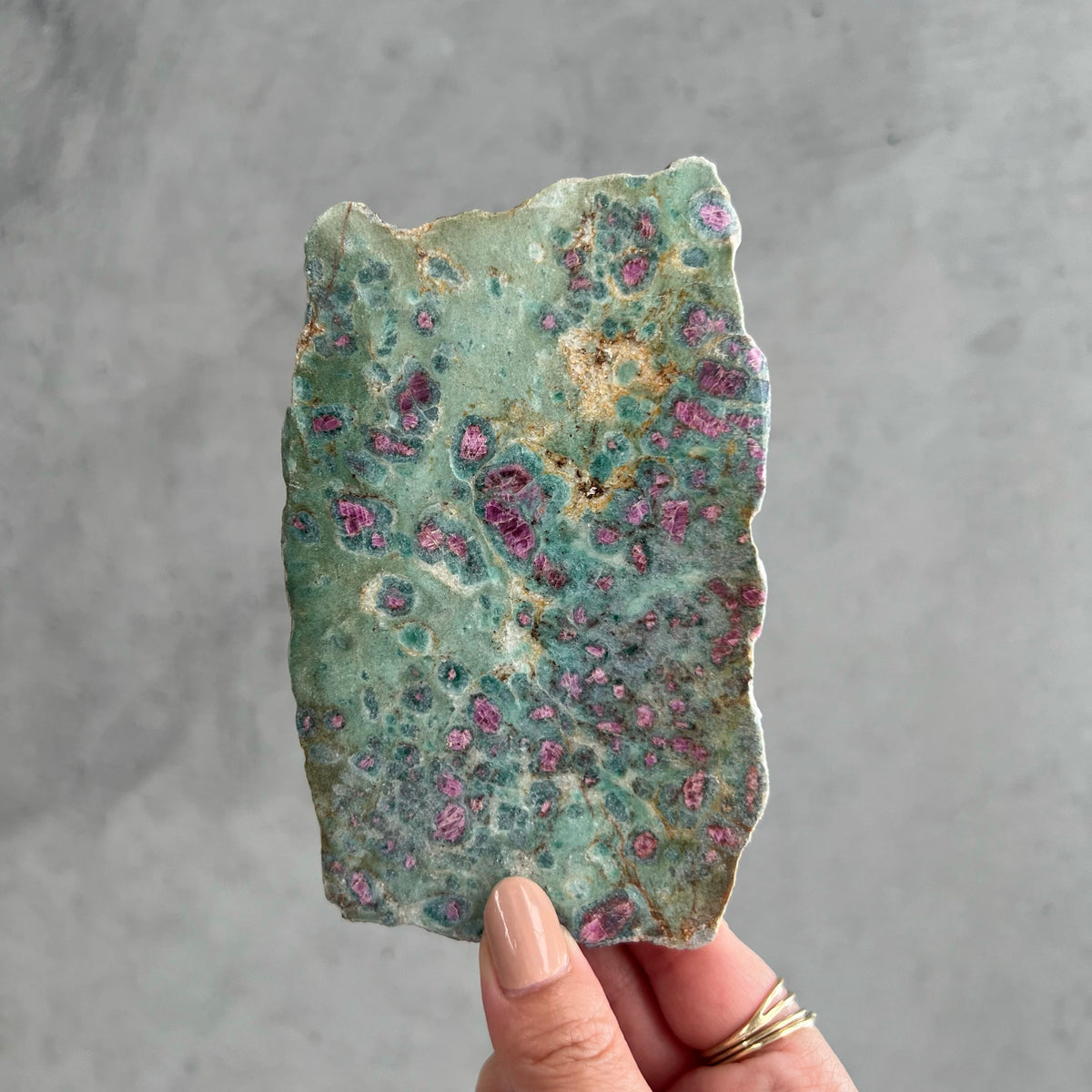 Ruby fuchsite stone on sale meaning