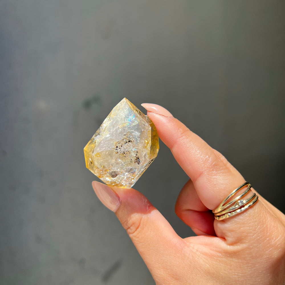 
                
                    Load image into Gallery viewer, A Grade Herkimer Diamond 26
                
            