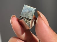 
                
                    Load and play video in Gallery viewer, Pyrite Cube A-grade - 08
                
            