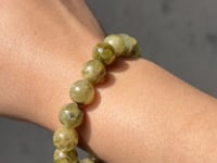 
                
                    Load and play video in Gallery viewer, Garnet (Grossular) Bracelet
                
            