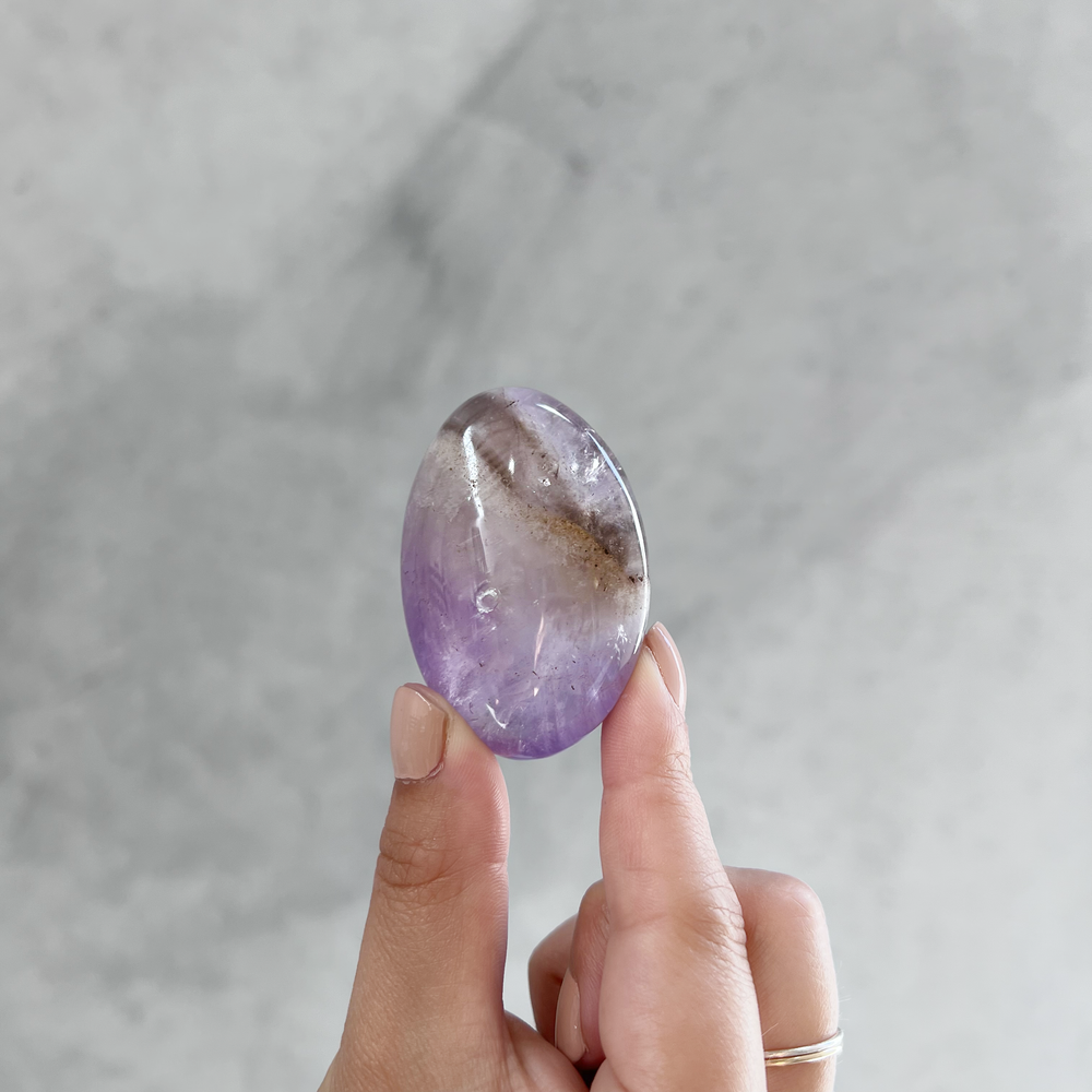 
                
                    Load image into Gallery viewer, Amethyst Palmstone - 02
                
            