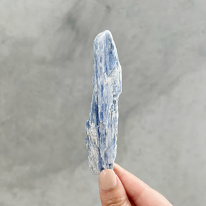 
                
                    Load image into Gallery viewer, Blue Kyanite - 03
                
            