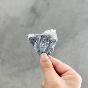
                
                    Load image into Gallery viewer, Blue Kyanite - 06
                
            