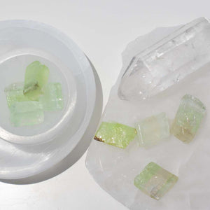 
                
                    Load image into Gallery viewer, Add On - Green Calcite 4pcs
                
            