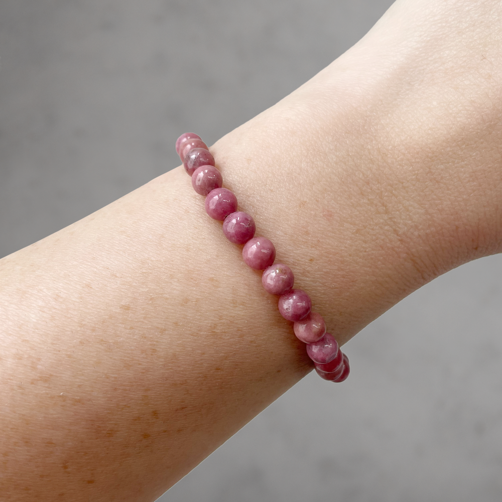 
                
                    Load image into Gallery viewer, Rhodonite Beaded Bracelet Small
                
            