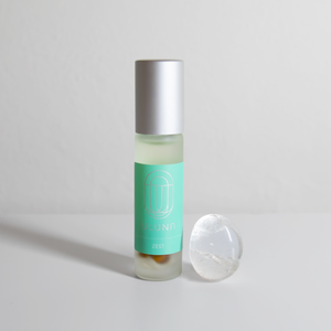 Zest aromatherapy roller blend with Clear Quartz